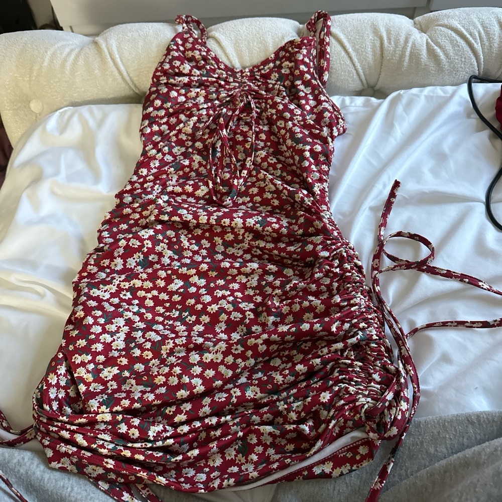 SHEIN Red Floral Mini Dress